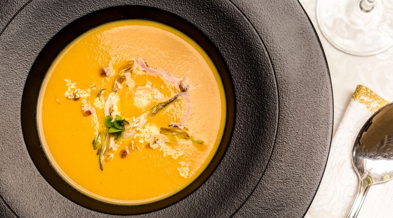 Vouchery  na pobyt lub do restauracji w Zamku Karpniki  