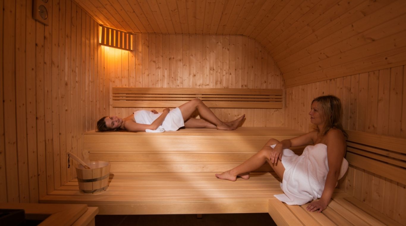 Vouchery  na pobyt lub do restauracji w Zamku Karpniki  