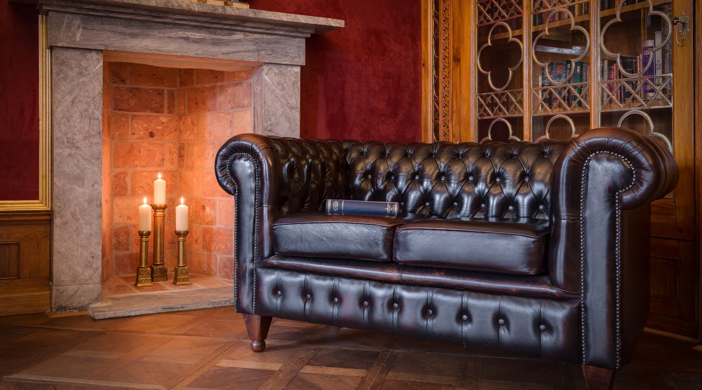 Sala ze średniowieczną biblioteką