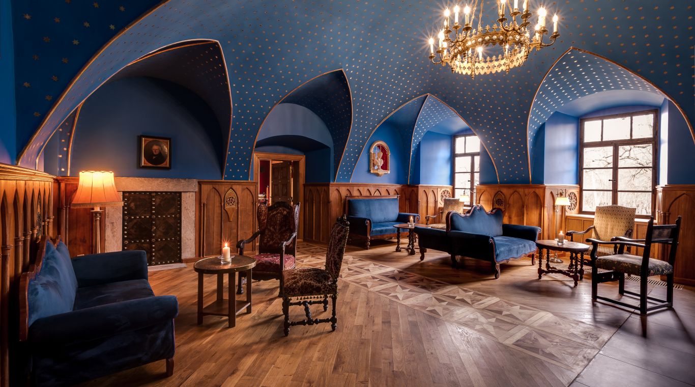 Sale bel-etage: sala barowa