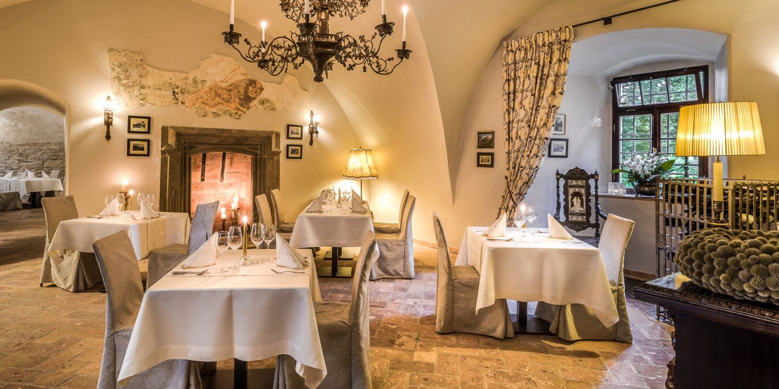 Restauracja - sala barowa