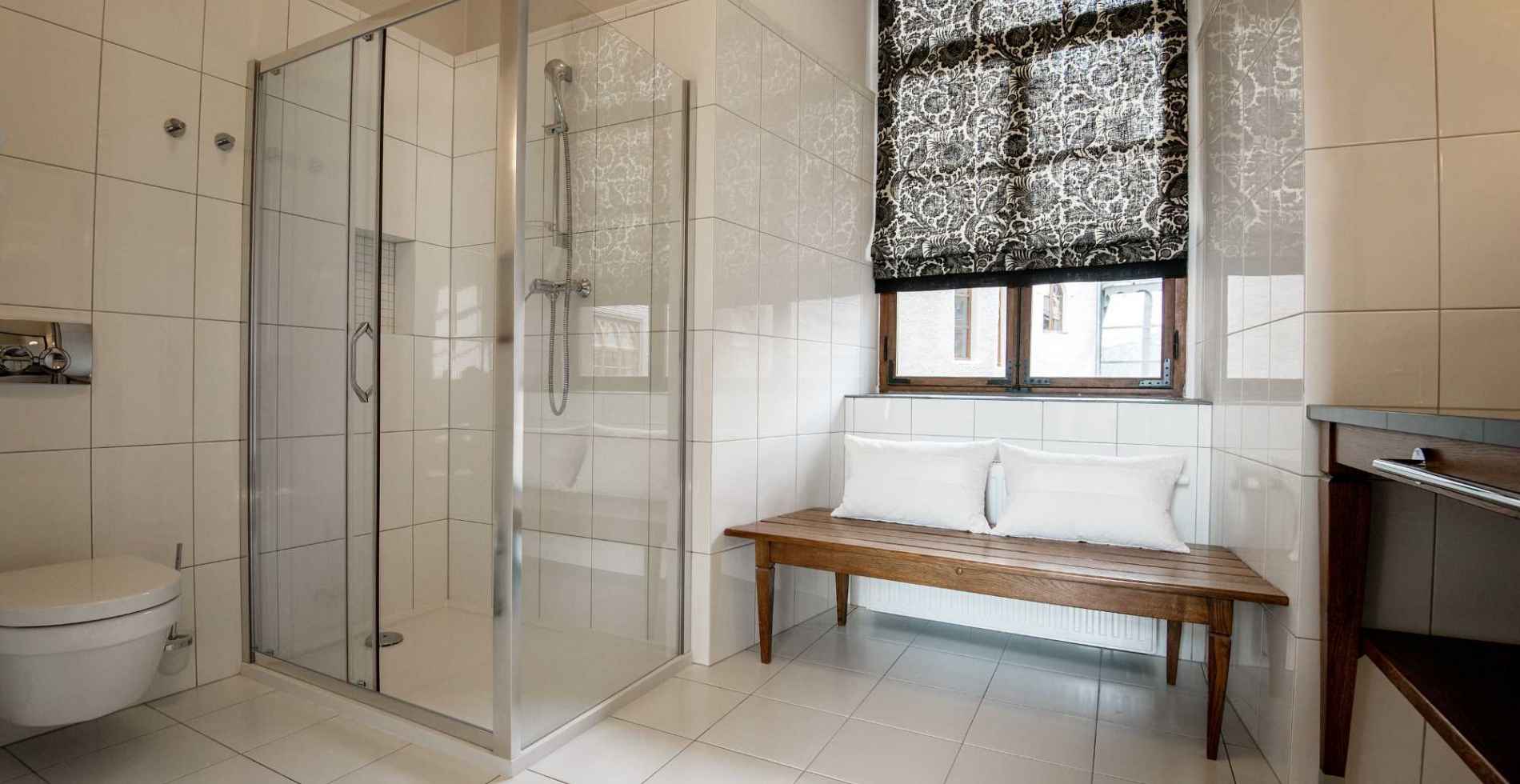 Łazienka w pokoju Junior Suite nr 2