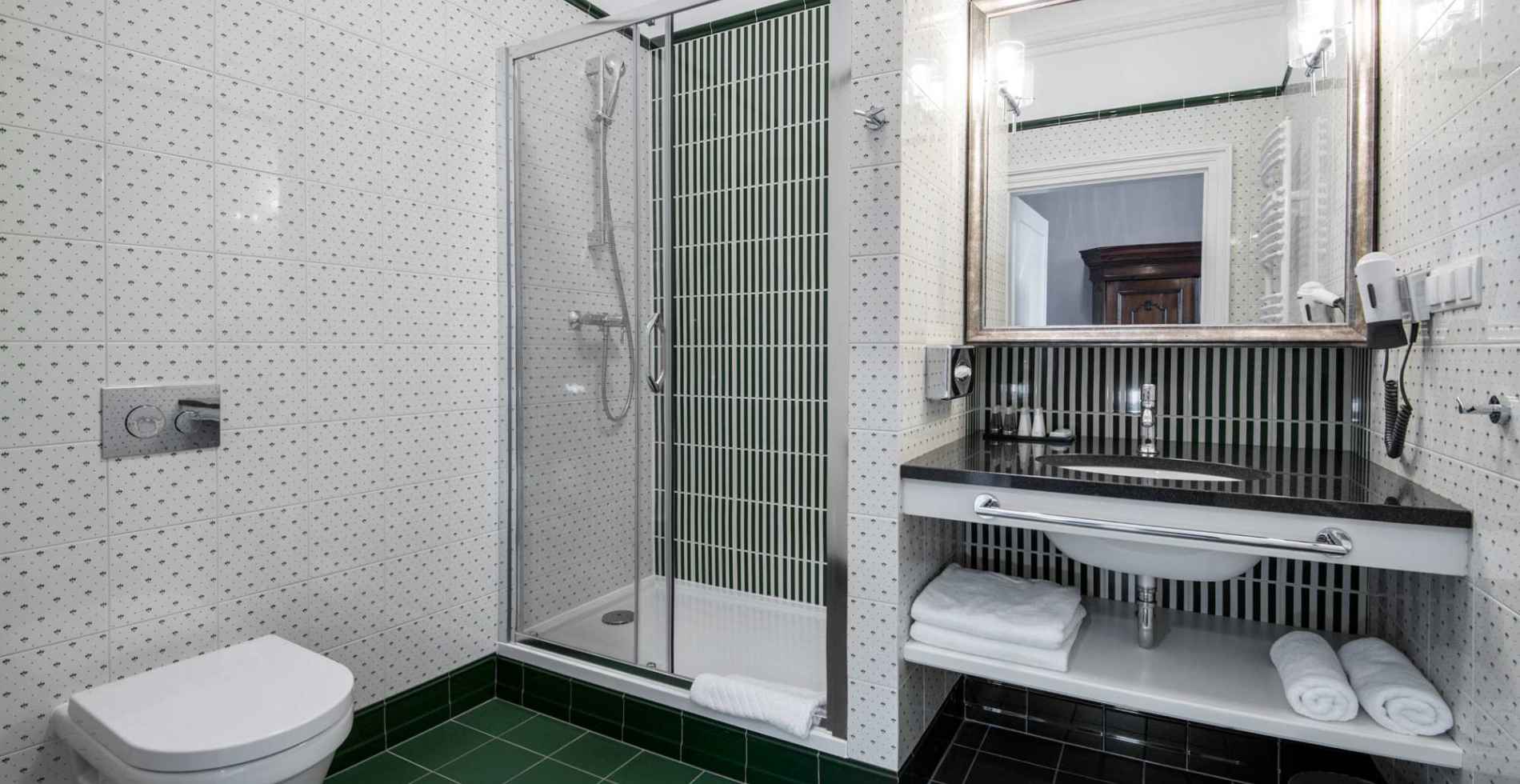 Łazienka w pokoju Junior Suite nr 6