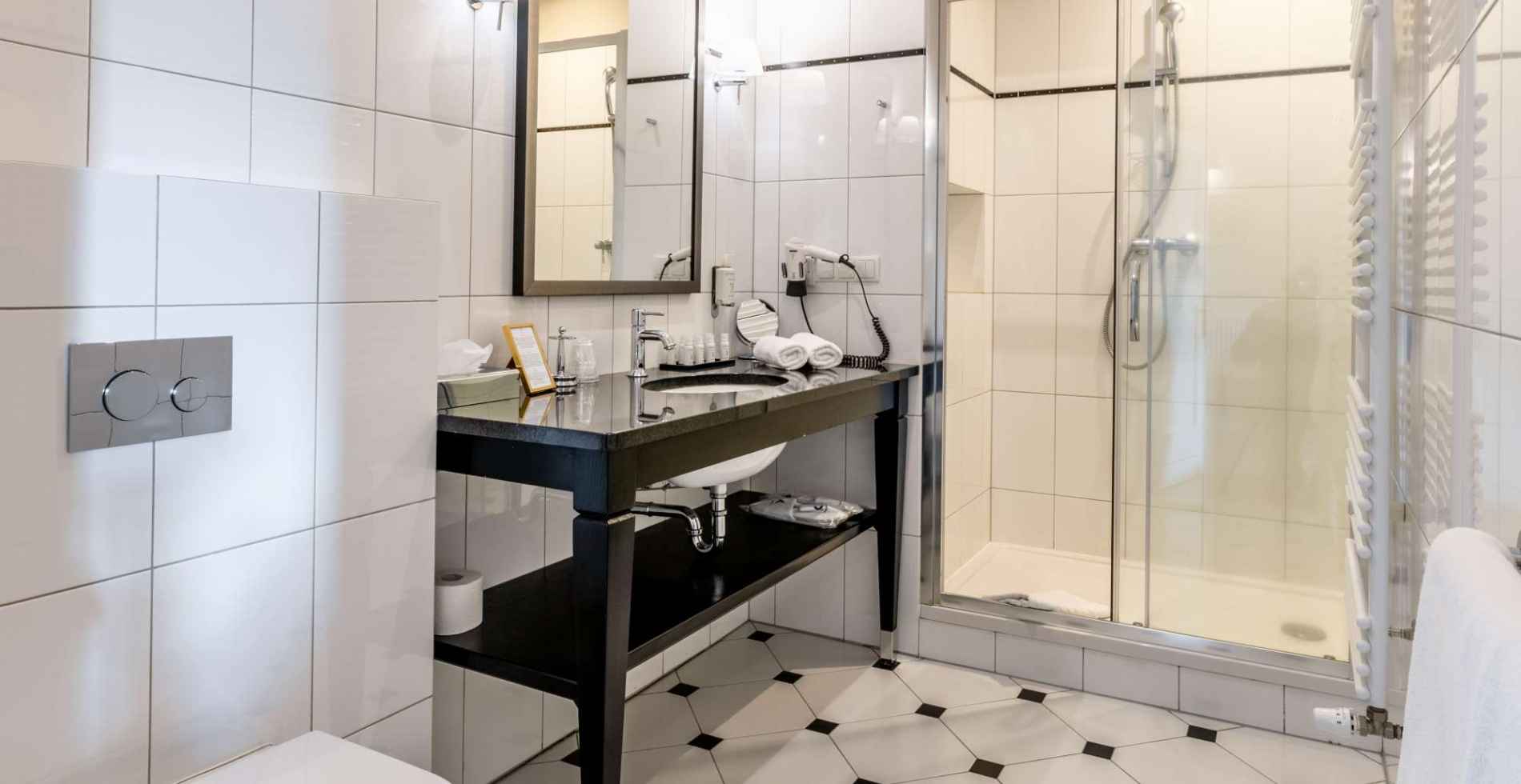 Pokój Suite nr 11-łazienka