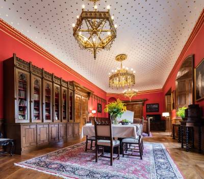 The Royal Suite - living room