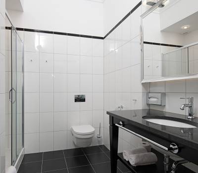 Junior Suite No. 12 - bathroom