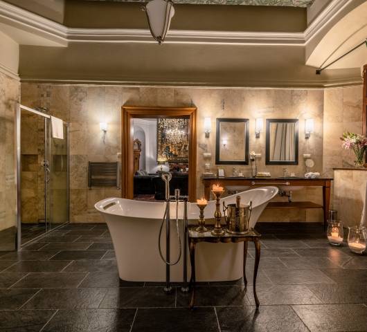 Apartament Renesansowy - salon kąpielowy