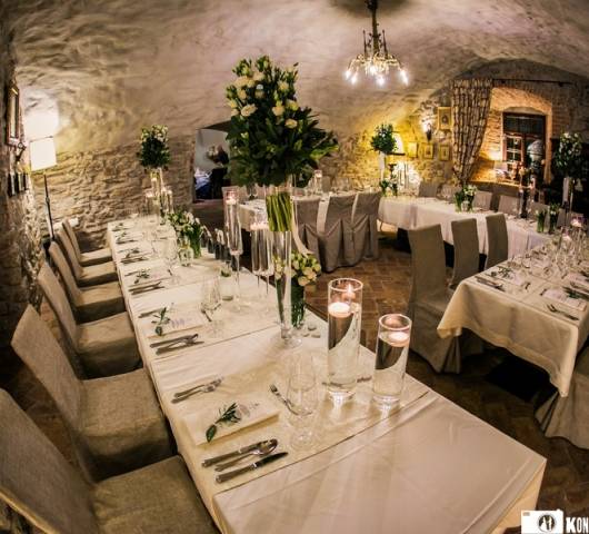 Przyjęcie weselne w sali środkowej