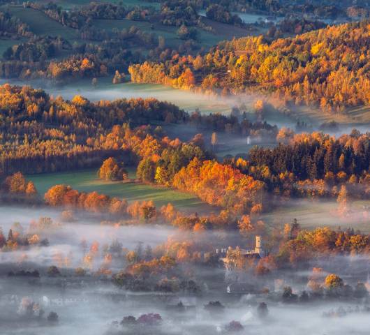 Zamek w jesiennej aurze